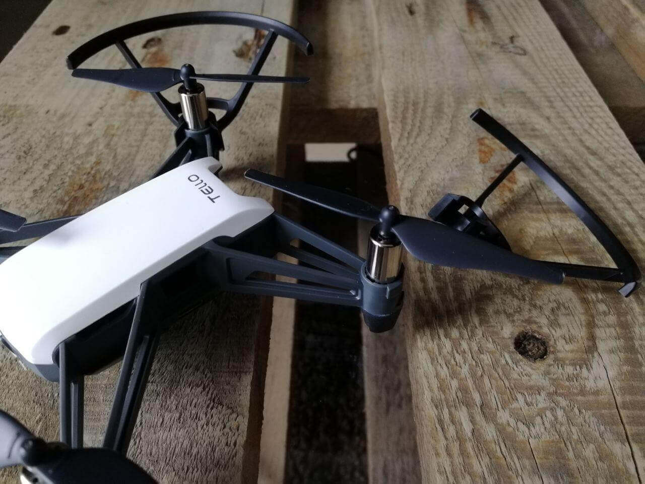 DJI Ryze Tello Propellerschutz entfernt